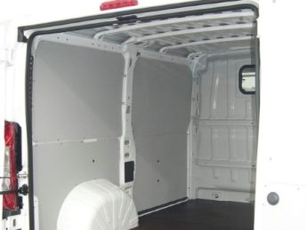 Laadruimte bescherming (LaLvRa), kunststof 5 mm. lichtgrijs, ex. deurpanelen